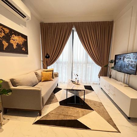 Rizz Residence Troika Kb Kota Bharu Extérieur photo